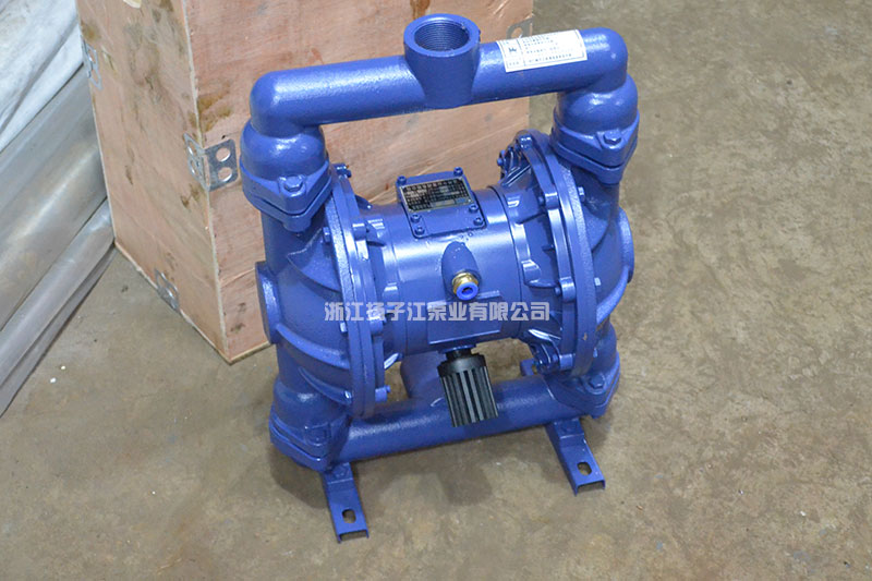 QBY�͚�Ӹ�Ĥ��